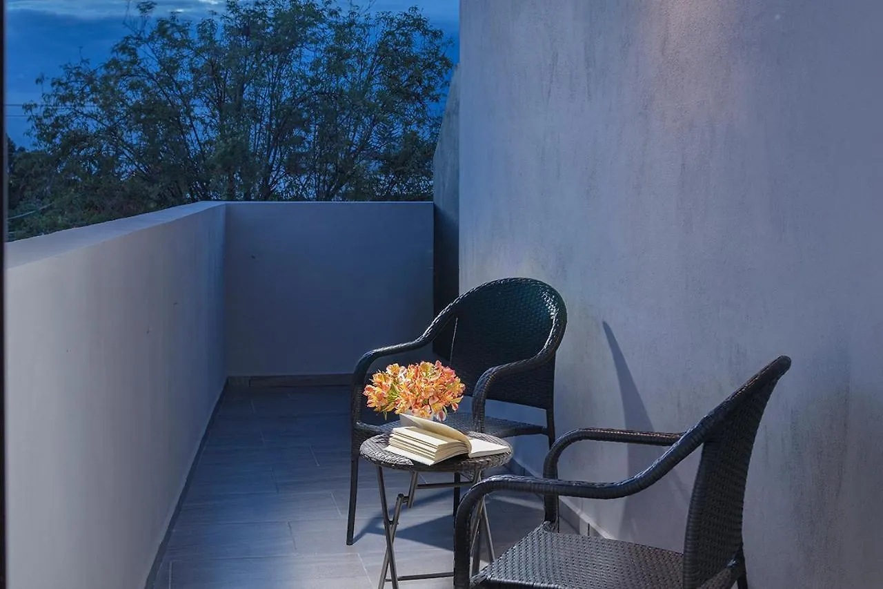Room Hotel & Suites Πουέμπλα